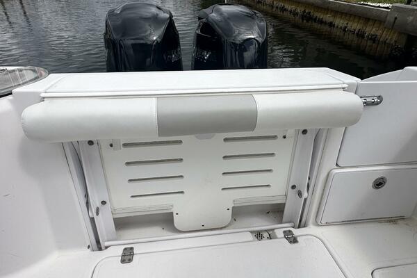 26ft Pro Line Yacht For Sale