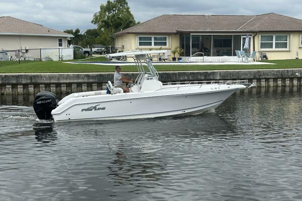 26ft Pro Line Yacht For Sale