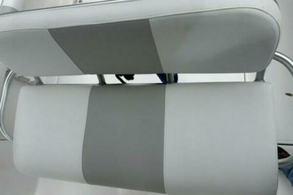 26ft Pro Line Yacht For Sale