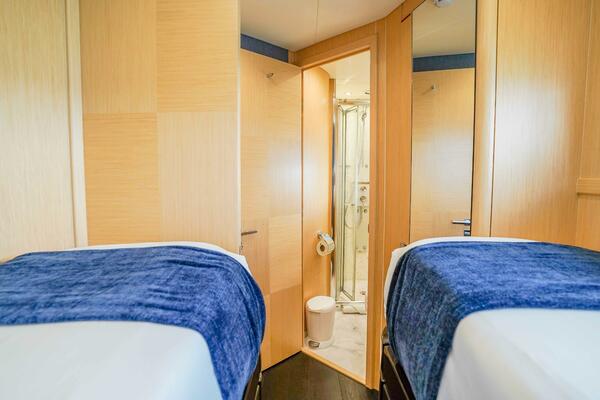 Daddys   75ft Sunseeker Yacht For Sale