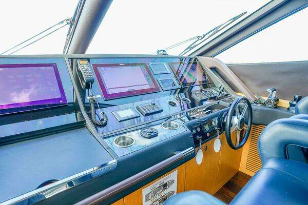 2016 Sunseeker 75