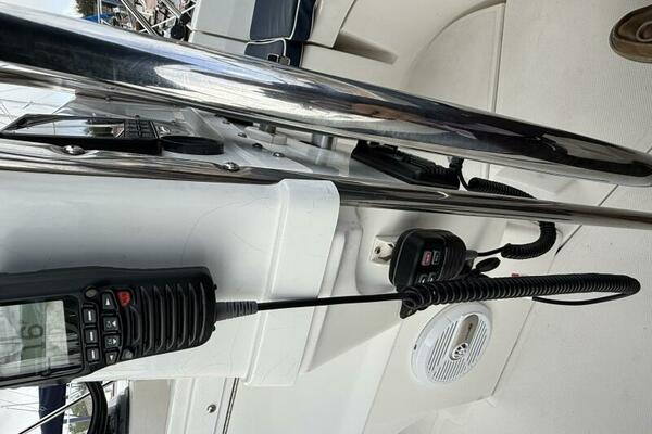 Treinta y Tres 33ft Hunter Yacht For Sale