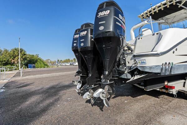 33ft Hydra Sports Yacht For Sale