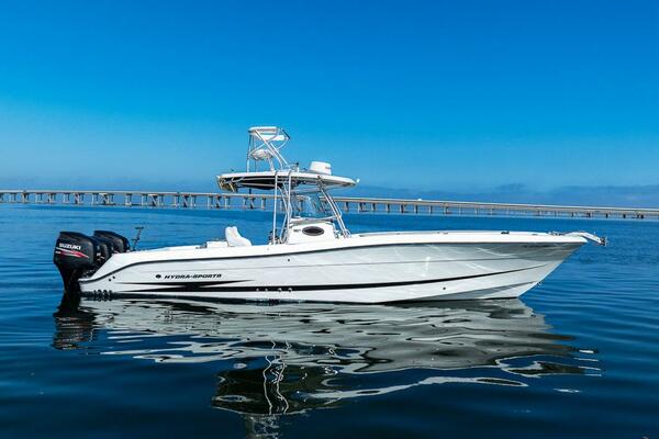 33ft Hydra Sports Yacht For Sale