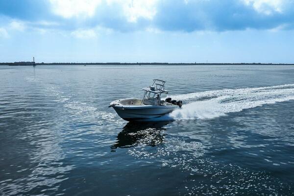 33ft Hydra Sports Yacht For Sale