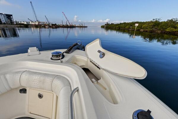 33ft Hydra Sports Yacht For Sale