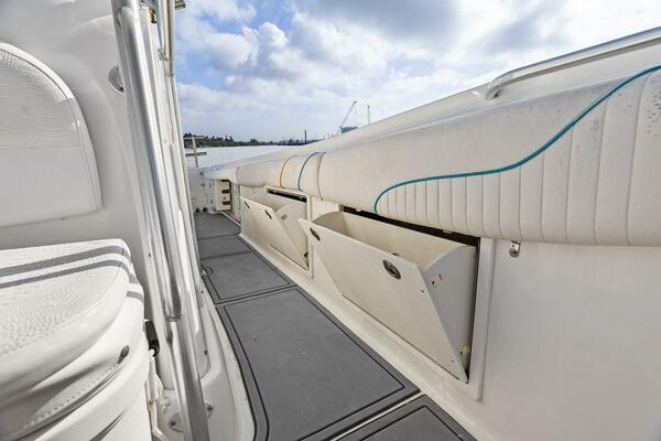 33ft Hydra Sports Yacht For Sale