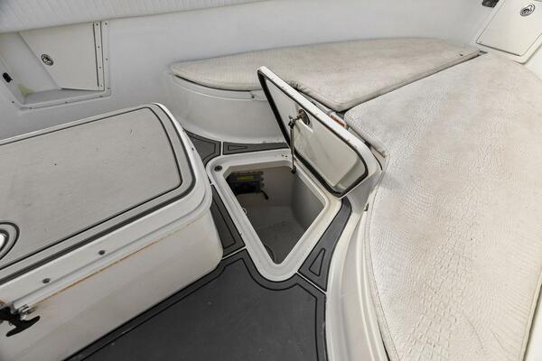 33ft Hydra Sports Yacht For Sale