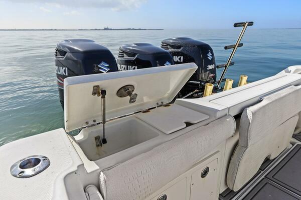 33ft Hydra Sports Yacht For Sale