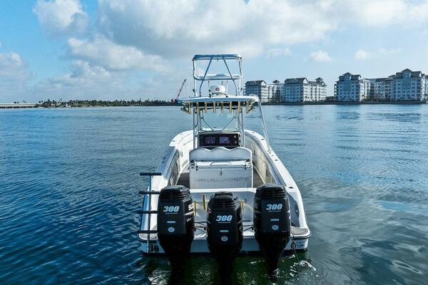 33ft Hydra Sports Yacht For Sale