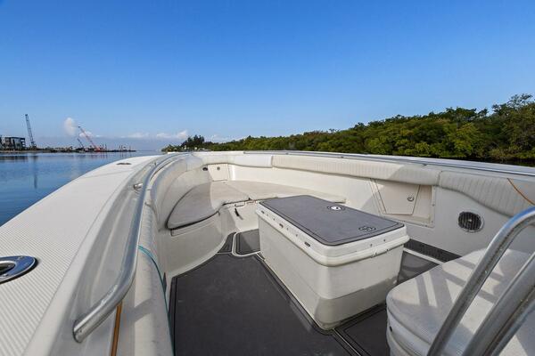 33ft Hydra Sports Yacht For Sale