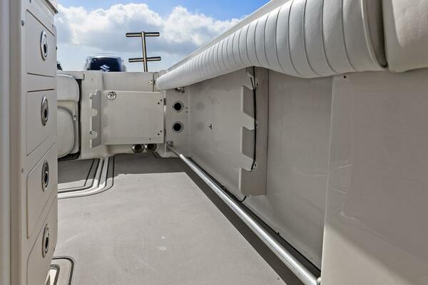 33ft Hydra Sports Yacht For Sale