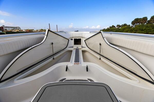 33ft Hydra Sports Yacht For Sale