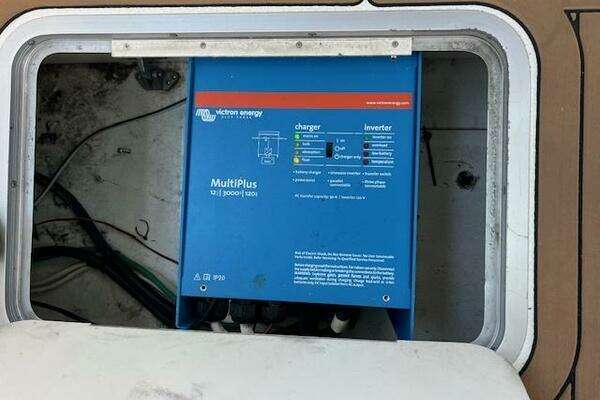 Sea Ray 400 express Yacht For Sale