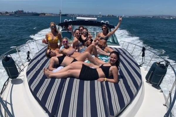 SEA WEED 40ft Sea Ray Yacht For Sale