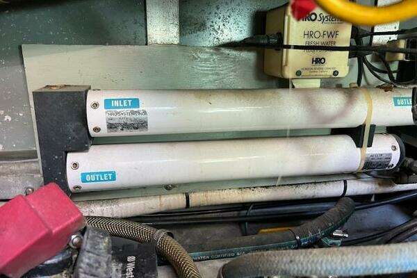 Sea Ray 400 express Yacht For Sale