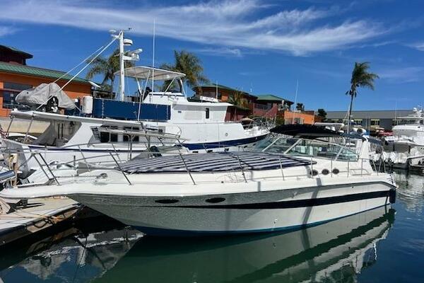 SEA WEED 40ft Sea Ray Yacht For Sale