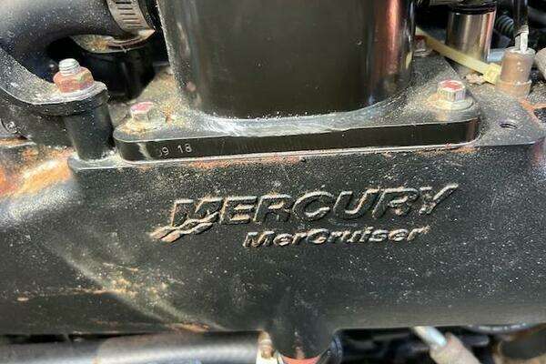 Sea Ray 400 express Yacht For Sale