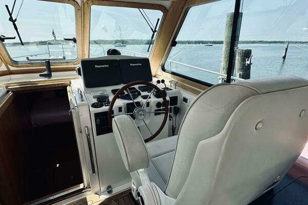 Synchronicity  34ft Sabre Yacht For Sale