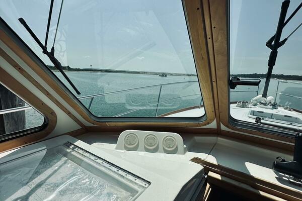 Synchronicity  34ft Sabre Yacht For Sale