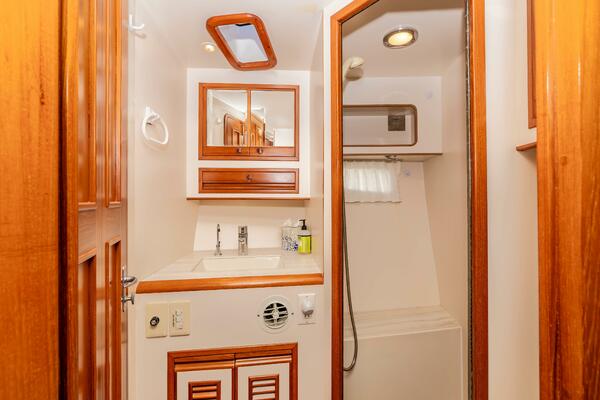 Stolen Moments 63ft Offshore Yachts Yacht For Sale