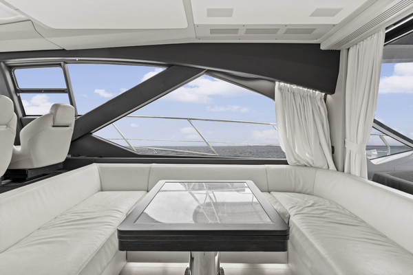 60ft Azimut Yacht For Sale