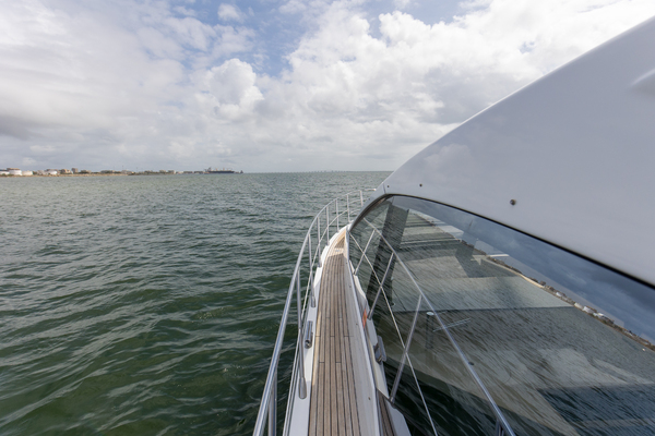 60ft Azimut Yacht For Sale