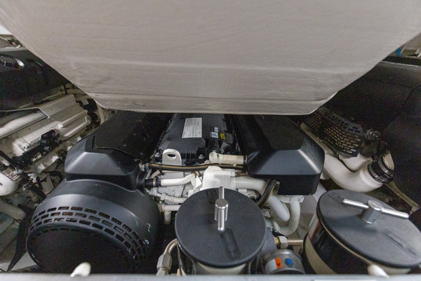 60ft Azimut Yacht For Sale