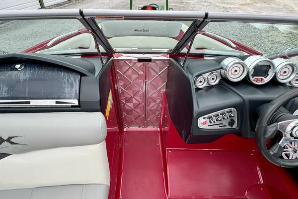 20ft Mastercraft Yacht For Sale