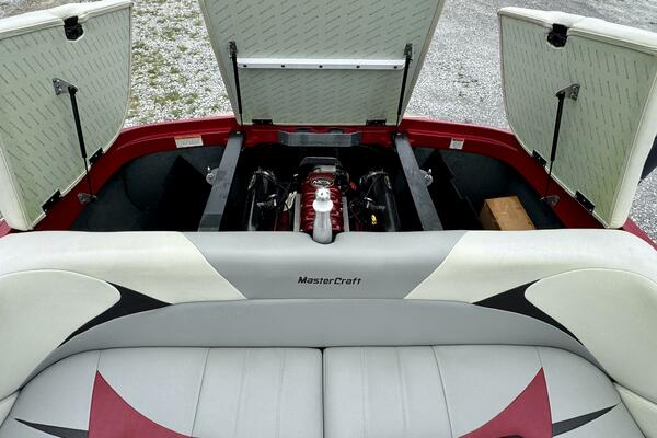 20ft Mastercraft Yacht For Sale