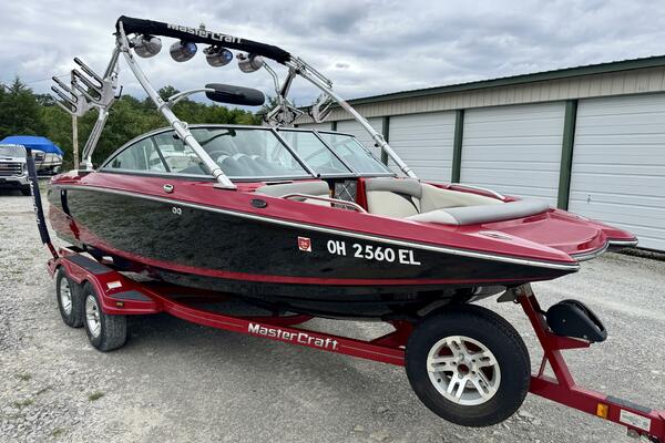 20ft Mastercraft Yacht For Sale