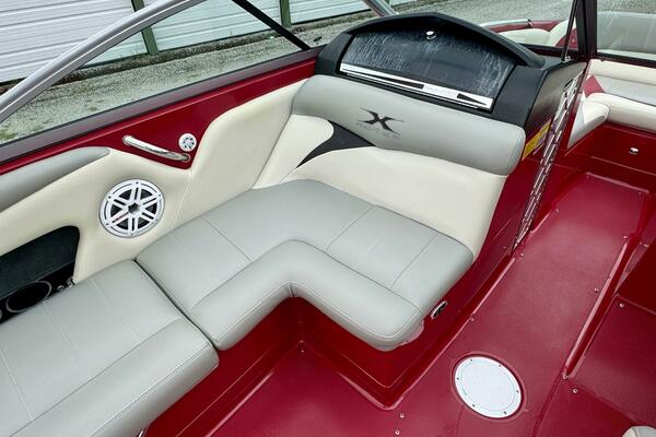 20ft Mastercraft Yacht For Sale