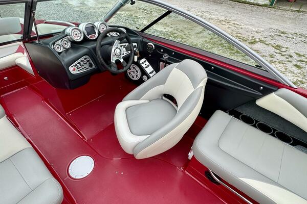 20ft Mastercraft Yacht For Sale