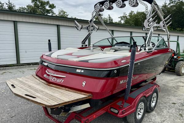 20ft Mastercraft Yacht For Sale