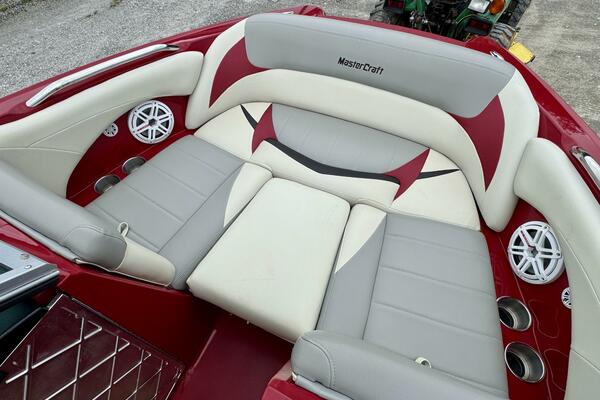 20ft Mastercraft Yacht For Sale