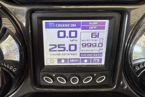 22ft Moomba Yacht For Sale