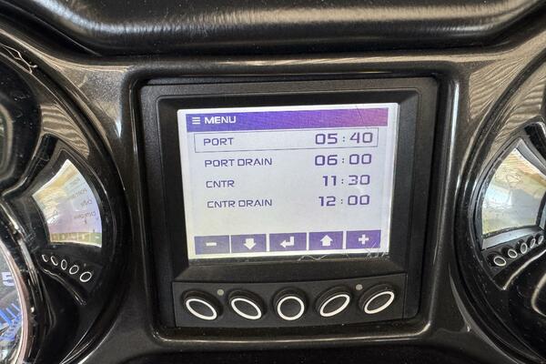 22ft Moomba Yacht For Sale