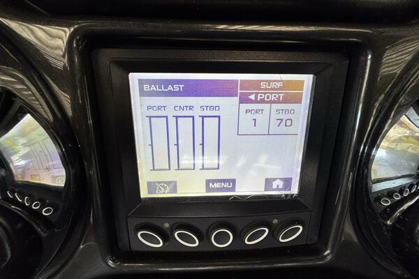 22ft Moomba Yacht For Sale