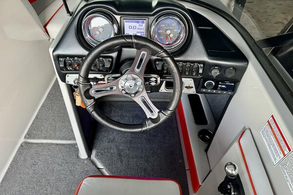 22ft Moomba Yacht For Sale