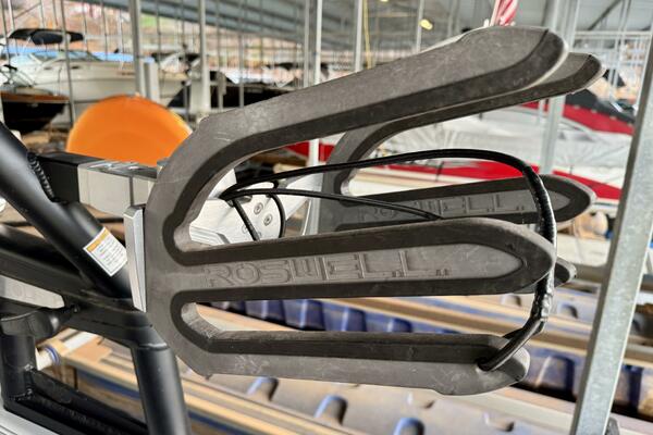 22ft Moomba Yacht For Sale