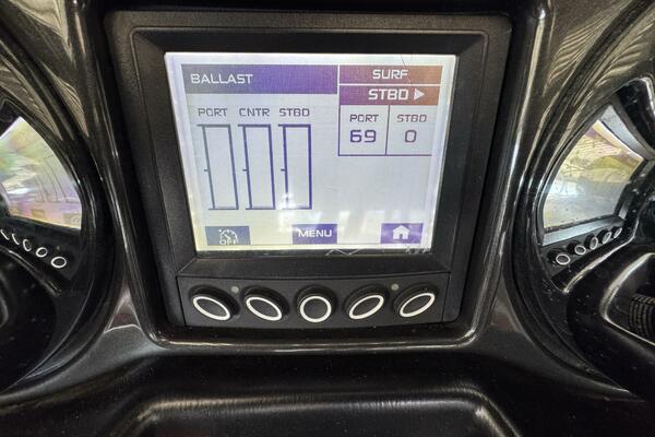 22ft Moomba Yacht For Sale