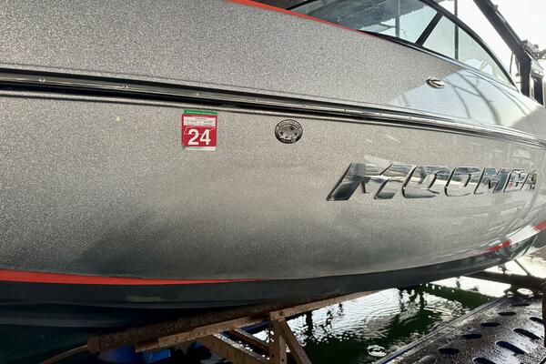 22ft Moomba Yacht For Sale