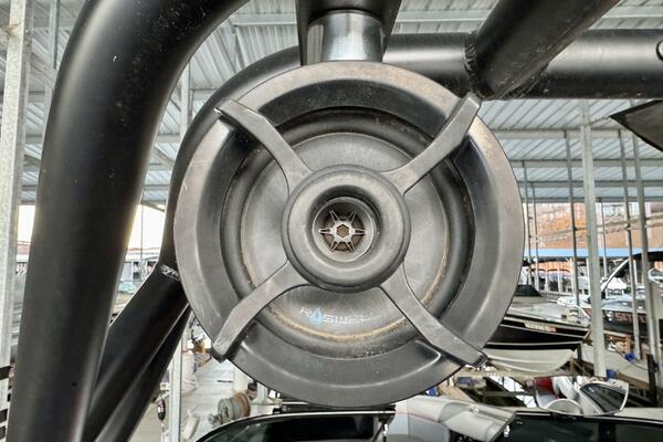 22ft Moomba Yacht For Sale