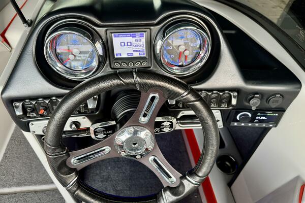 22ft Moomba Yacht For Sale