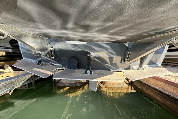 22ft Moomba Yacht For Sale