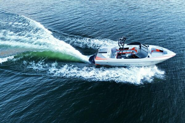 22ft Moomba Yacht For Sale