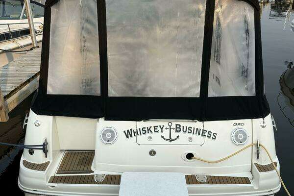 Photo of the 2006 Sea Ray 320 Sundancer