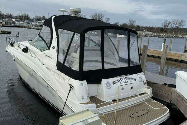 Photo of the 2006 Sea Ray 320 Sundancer