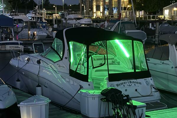 32ft Sea Ray Yacht For Sale