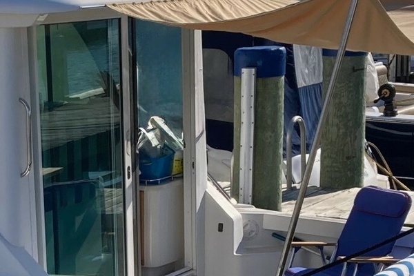 33ft Back Cove Yacht For Sale